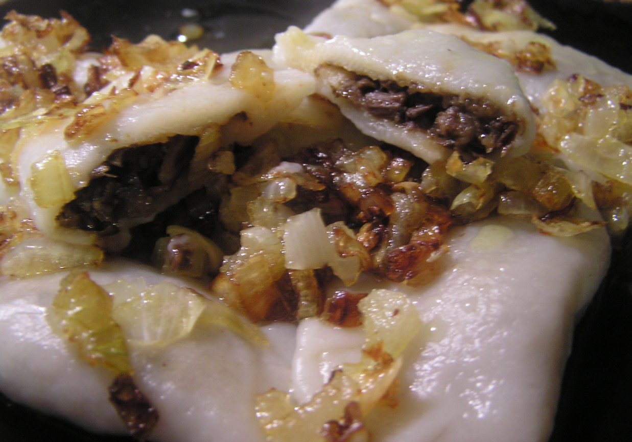 Pierogi z grzybami foto
