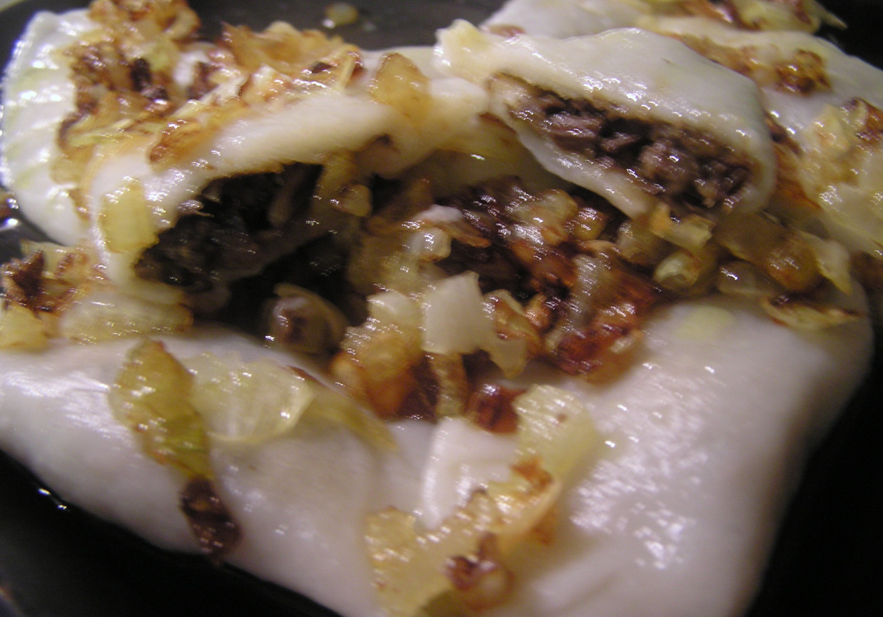 Pierogi z grzybami foto