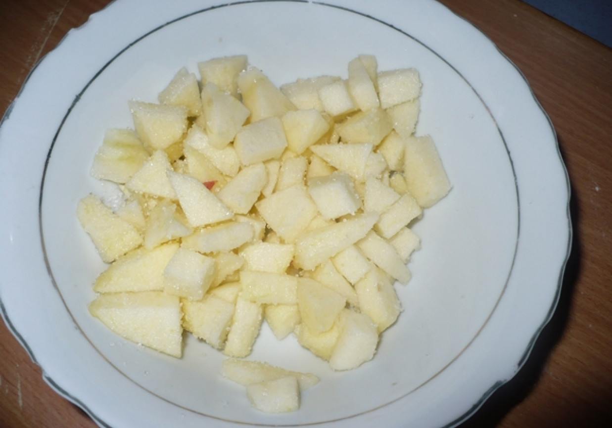PIEROGI Z JABŁKAMI foto