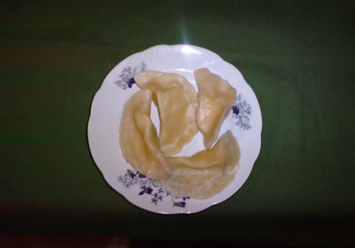 Pierogi z jabłkami foto