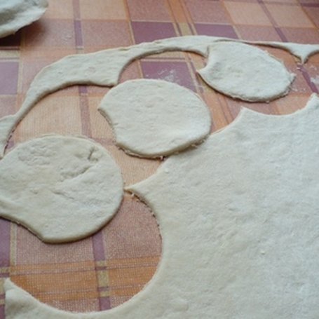 Krok 3 - Pierogi z jagodami foto