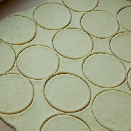 Krok 2 - Pierogi z jeżynami foto