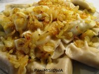 Pierogi z kapustą i pieczarkami-image
