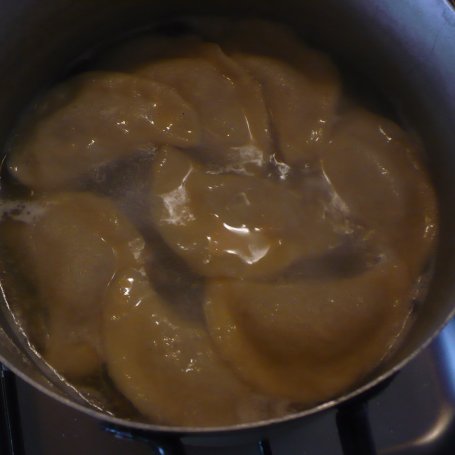 Krok 4 - Pierogi z mięsem foto