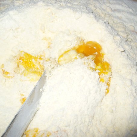Krok 2 - Pierogi z mięsem foto