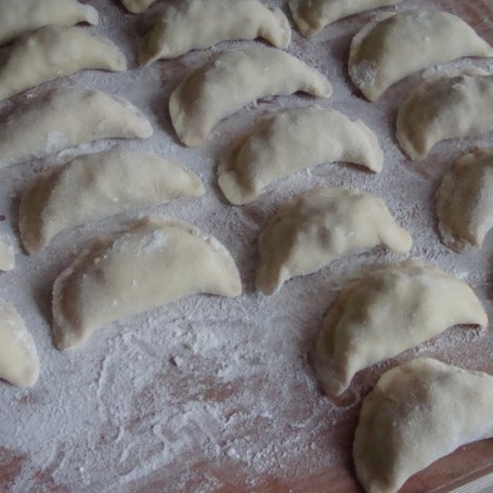 Krok 3 - Pierogi z mięsem foto
