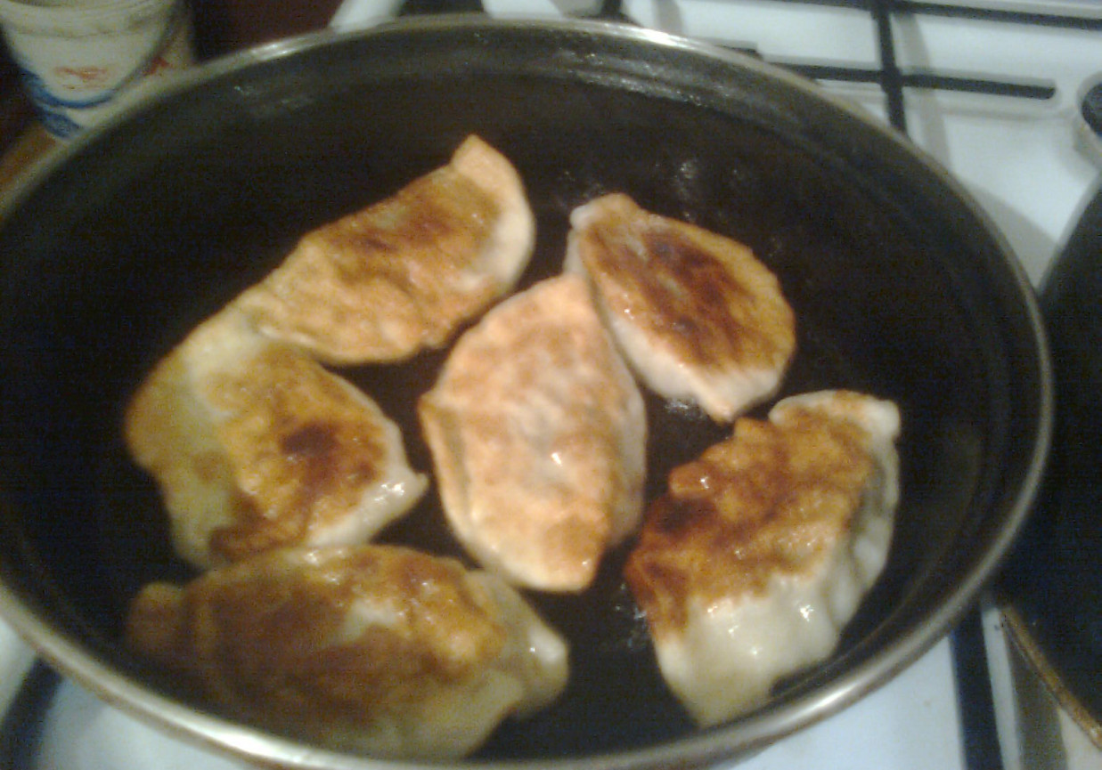 Pierogi z pasztetową foto