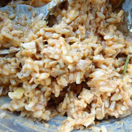 Krok 2 - Pierogi z ryżem i kurczakiem na ostro foto