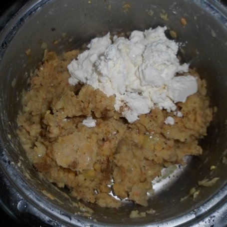Krok 2 - Pierogi z soczewicy z serem feta foto