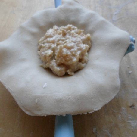 Krok 3 - Pierogi z soczewicy z serem feta foto