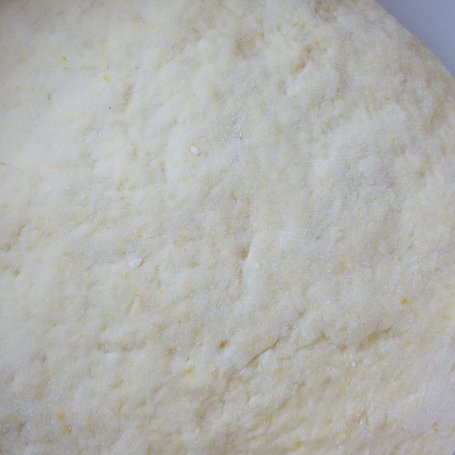 Krok 3 - Pierogi z suszonymi owocami foto