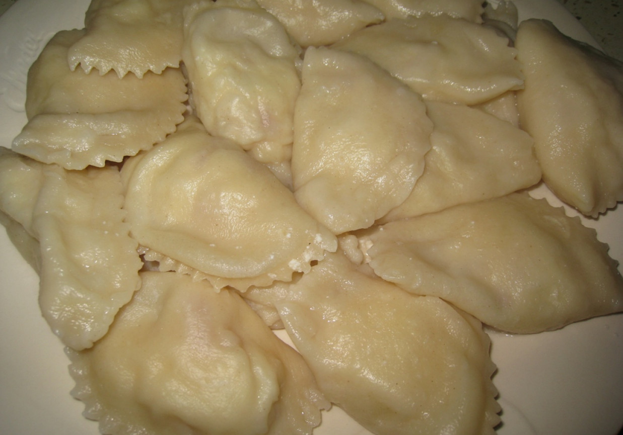 PIerogi z szpinakiem foto