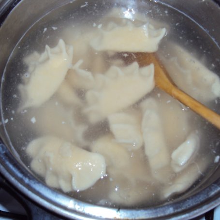 Krok 2 - Pierogi z twarożkiem foto