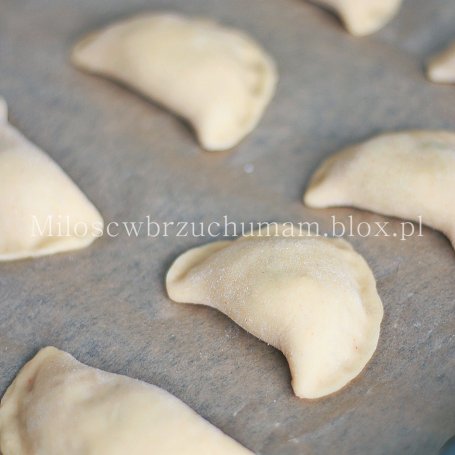 Krok 15 - Pierogi ze szpinakiem i fetą foto