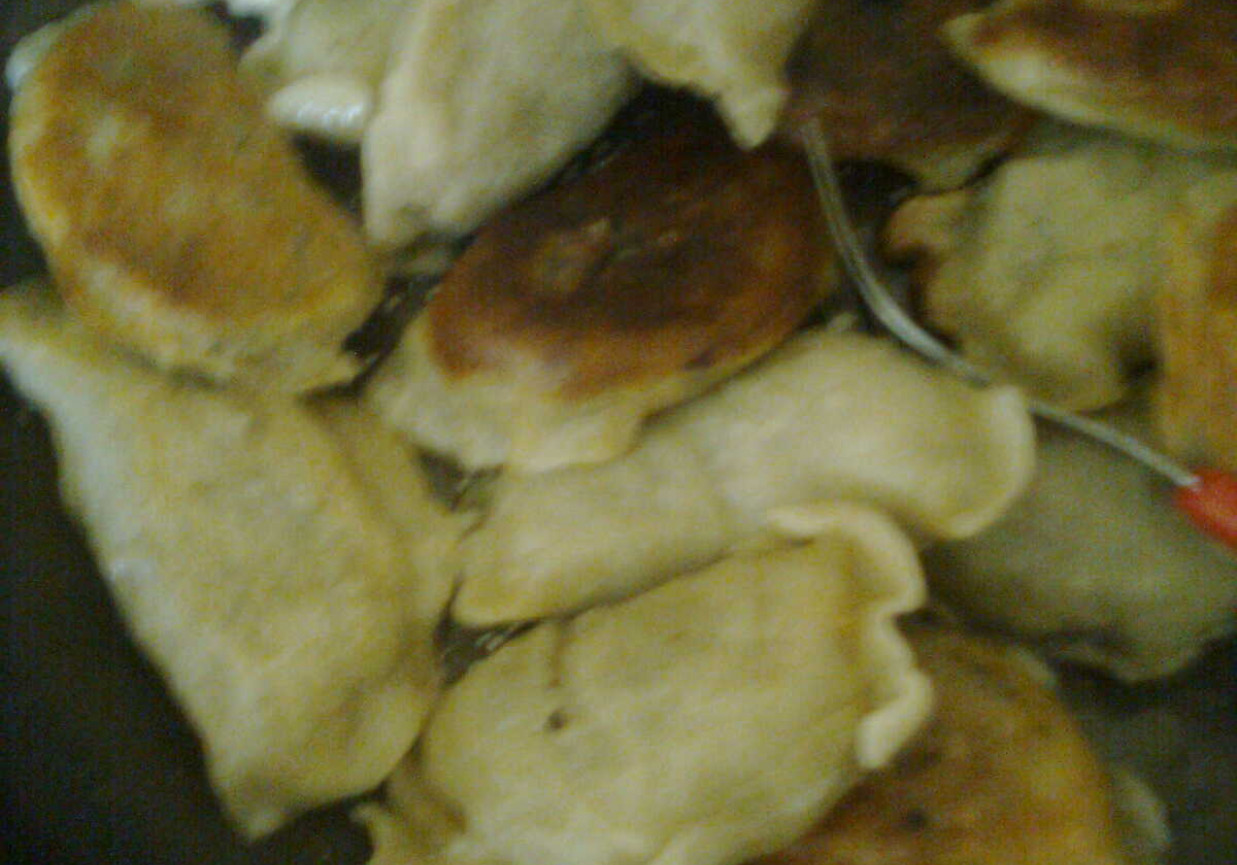 pierożki pikatne foto