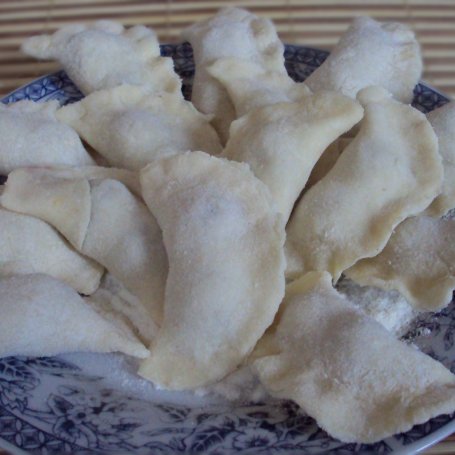 Krok 5 - Pierożki \"Wiśniowe cudeńka\" foto