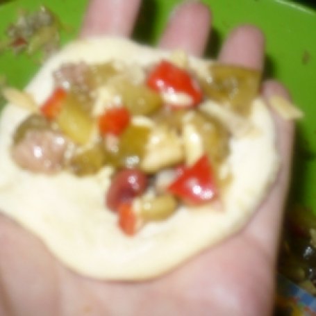 Krok 2 - Pierożki z nadzieniem do buritosów foto