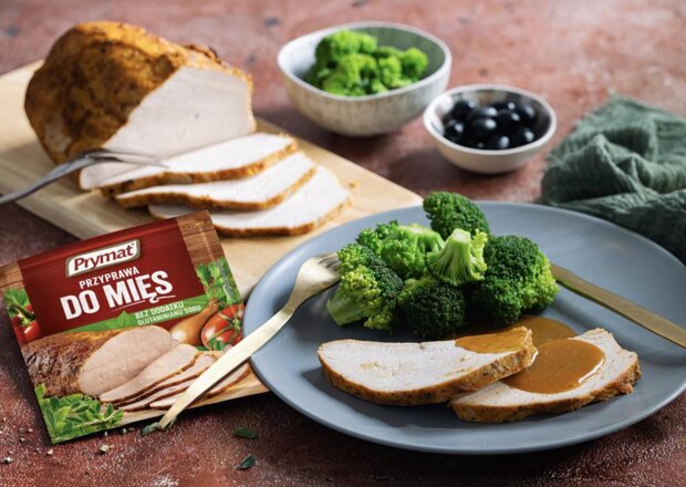 Fotografia przedstawiająca Pierś indyka z piekarnika