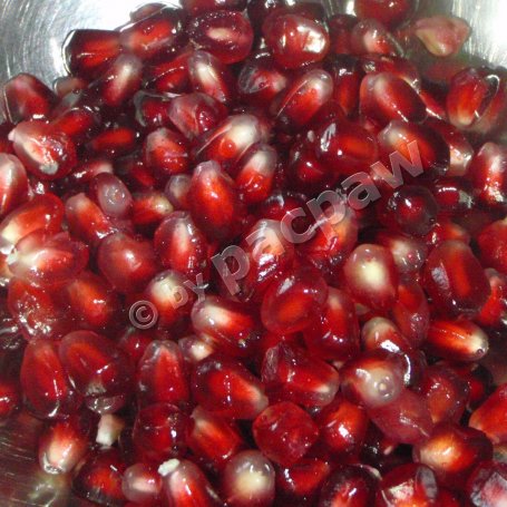 Krok 7 - Pierś kaczki winna w sosie granatowo-limonkowym podana z kluskami śląskimi foto