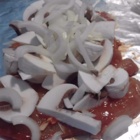 Krok 2 - PIERŚ W KECZUPIE foto