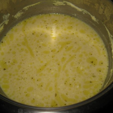 Krok 2 - Pierś z indyka w sosie cytrynowem foto