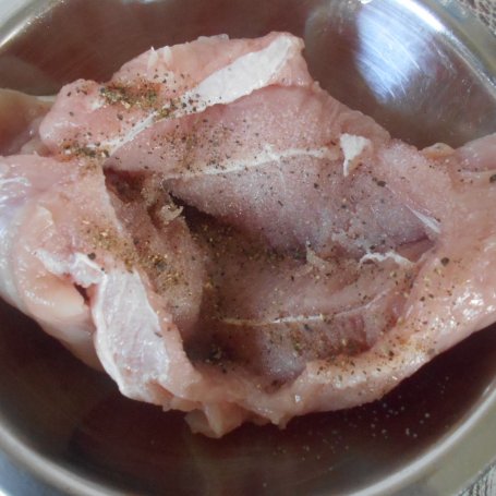 Krok 1 - Pierś z indyka z szałwią i mozzarellą foto