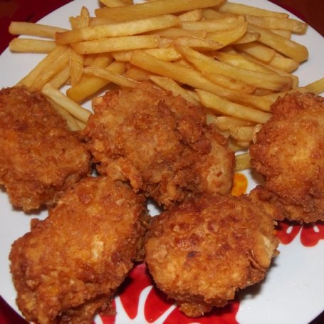 Krok 3 - Pierś z kurczaka w chrupiącej panierce a'la KFC foto
