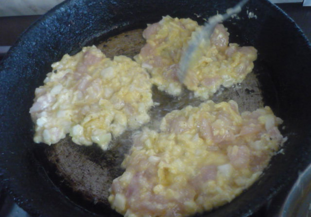 Pierś z kurczaka w cieście foto