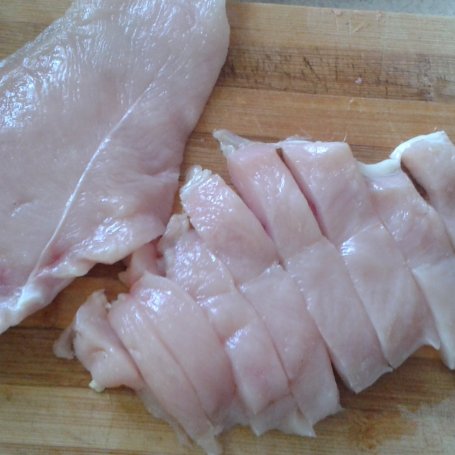 Krok 1 - Pierś z kurczaka w sosie musztardowo-śmietanowym foto