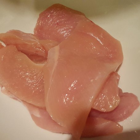 Krok 1 - Pierś z kurczaka z pikantną gorczycą z lekką sałatką foto