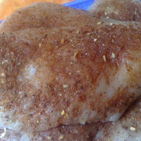 Krok 1 - piersi z kurczaka w przyprawie do grilla foto