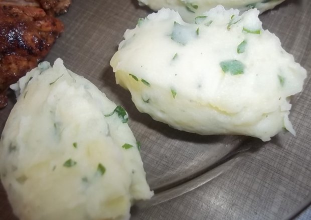 Fotografia przedstawiająca Pietruszkowe puree z ziemniaków