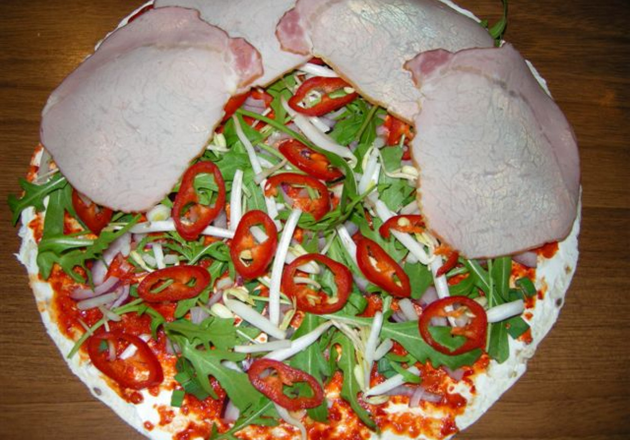 Pikantna przekąska foto