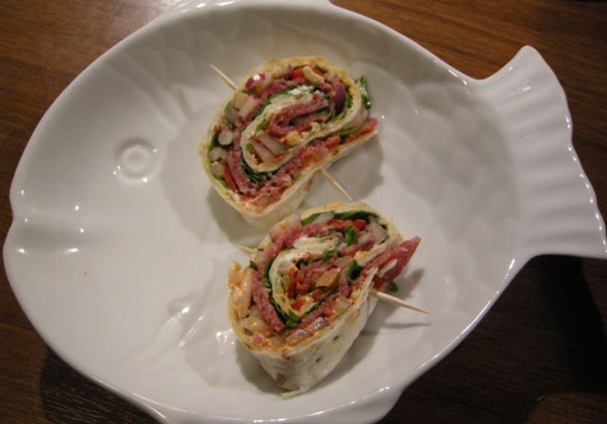 Pikantna przekąska foto