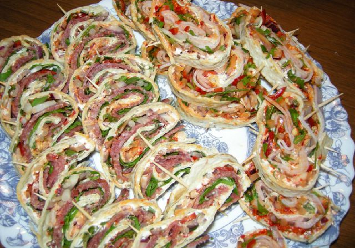 Pikantna przekąska foto