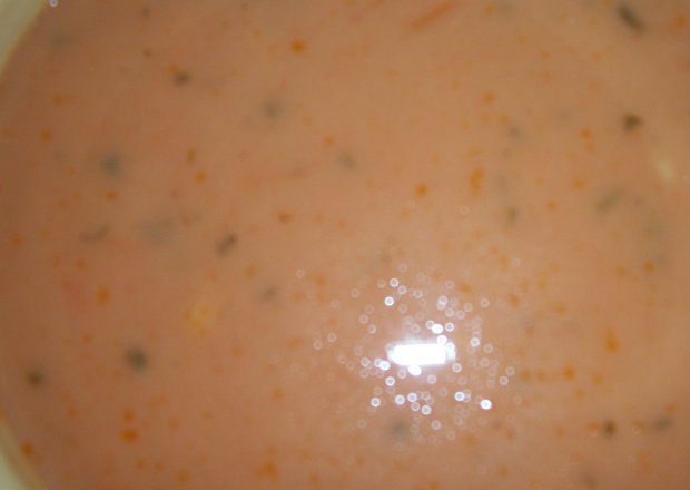 Fotografia przedstawiająca pikantna zupa meksykańska