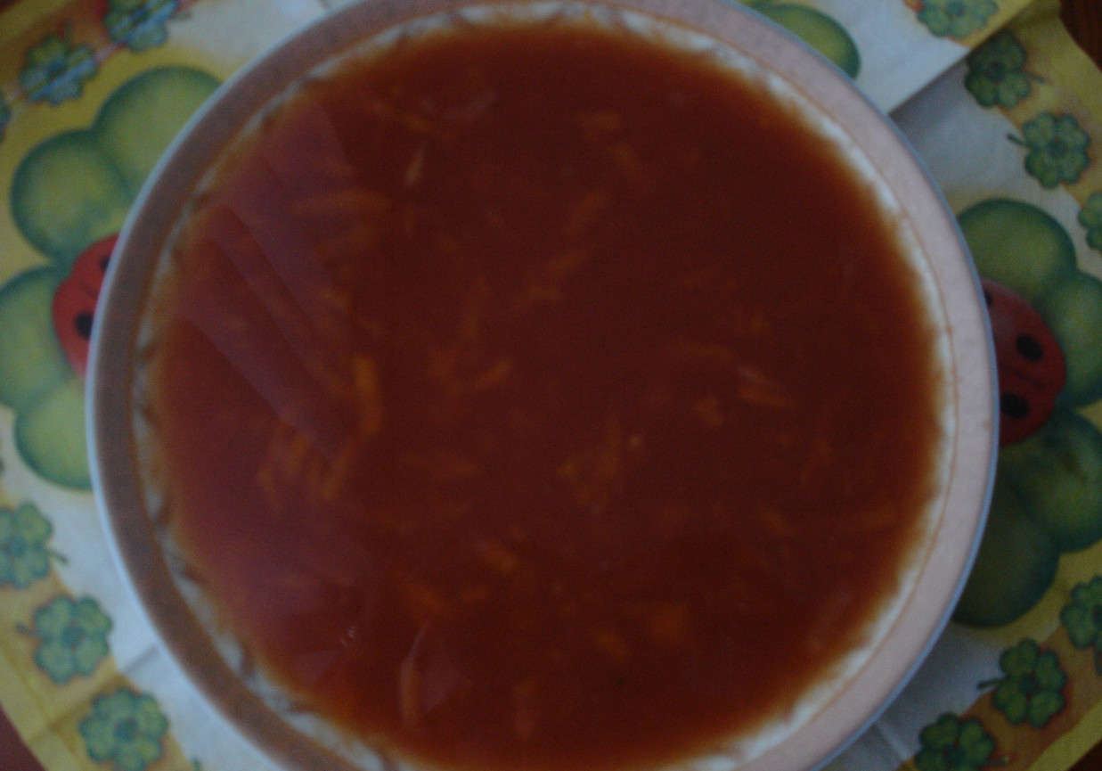 Pikantna zupa pomidorowa foto