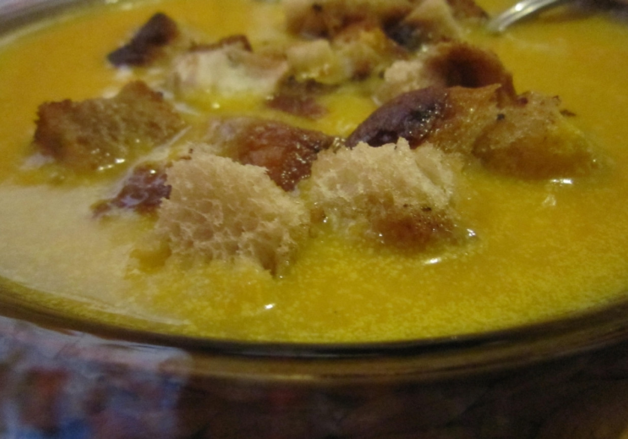 Pikantna zupa z dyni foto