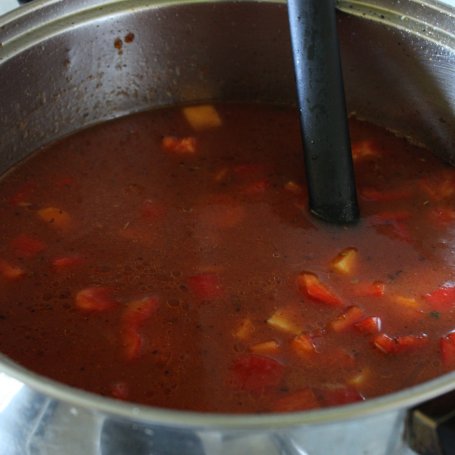 Krok 3 - Pikantna zupa z soczewicą i pulpecikami foto