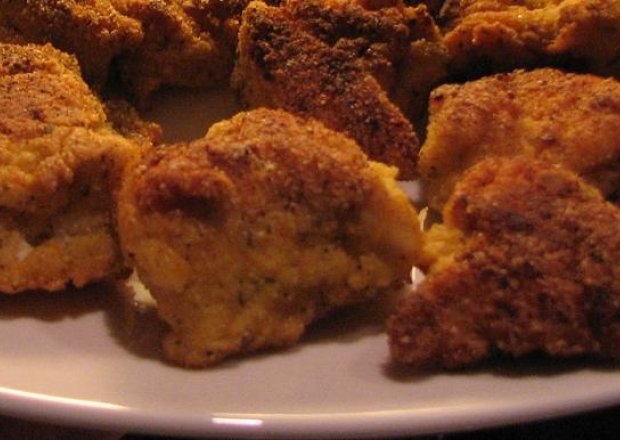 Fotografia przedstawiająca Pikantne nuggetsy z kurczaka
