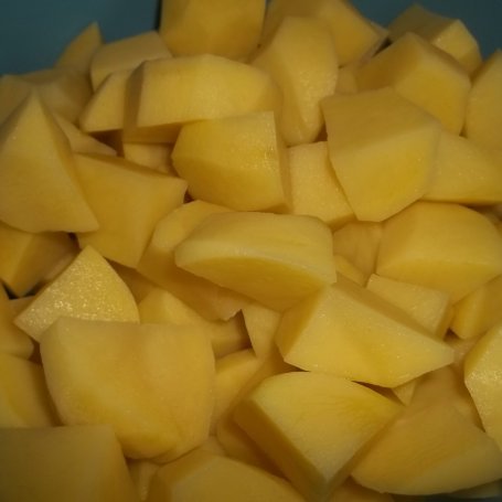 Krok 1 - Pikantne pieczone ziemniaki foto