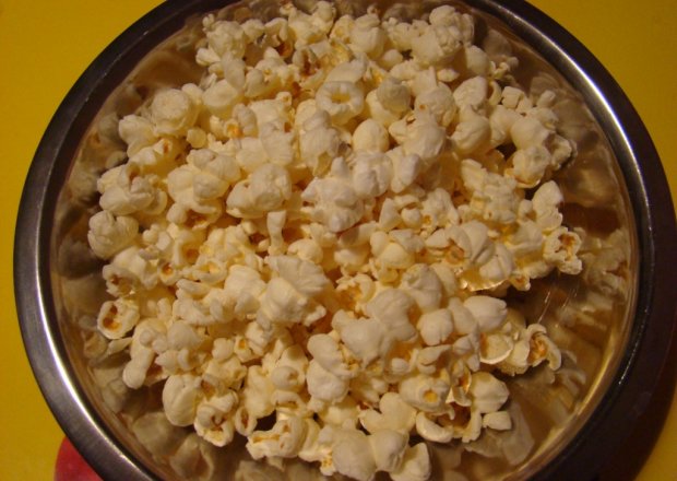 Fotografia przedstawiająca Pikantny popcorn