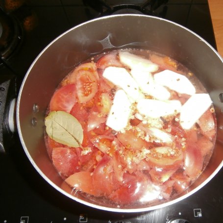 Krok 2 - pikantny sos pomidorowy foto