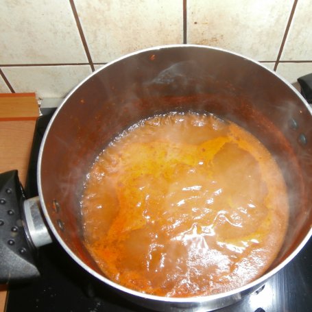 Krok 6 - pikantny sos pomidorowy foto
