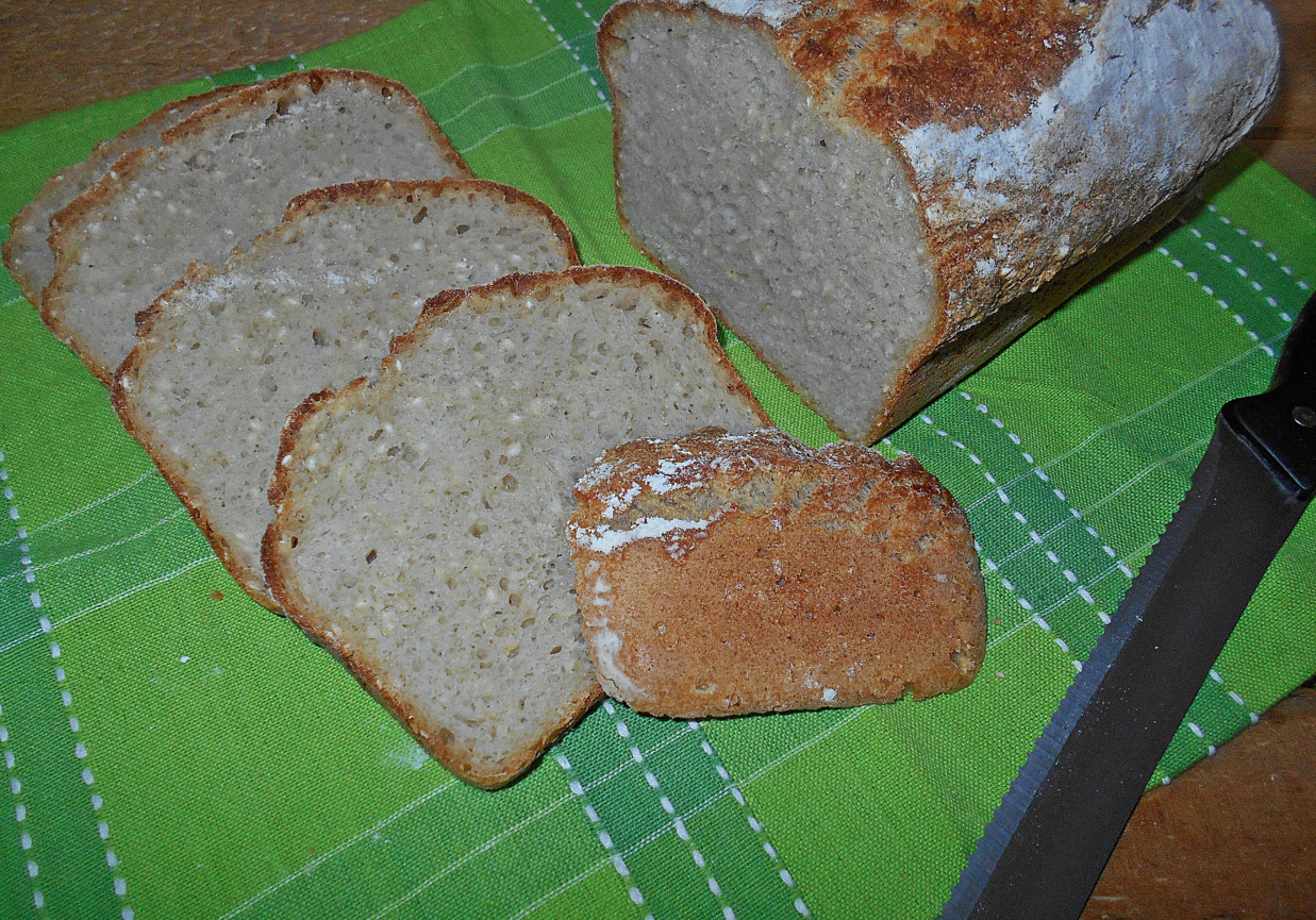 Piwny chleb ziemniaczany foto