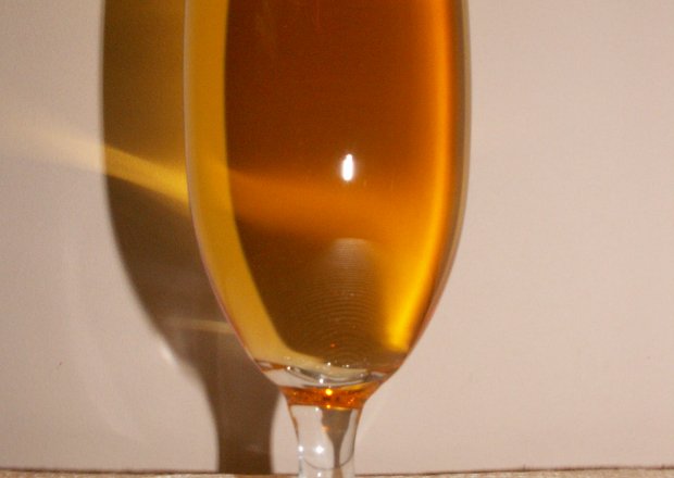 Fotografia przedstawiająca piwo cytrynowe