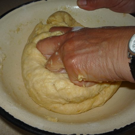 Krok 1 - Pizza bogata w dodatki foto