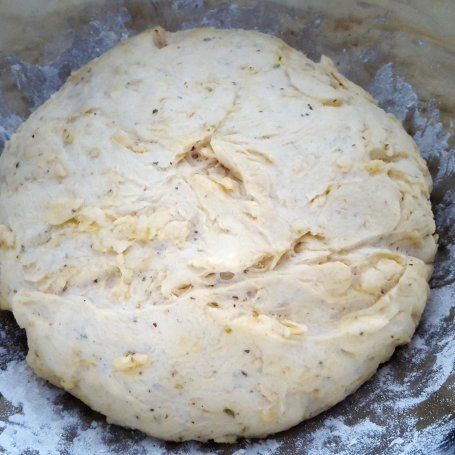 Krok 1 - Pizza Calzone z szynką i pieczarkami foto