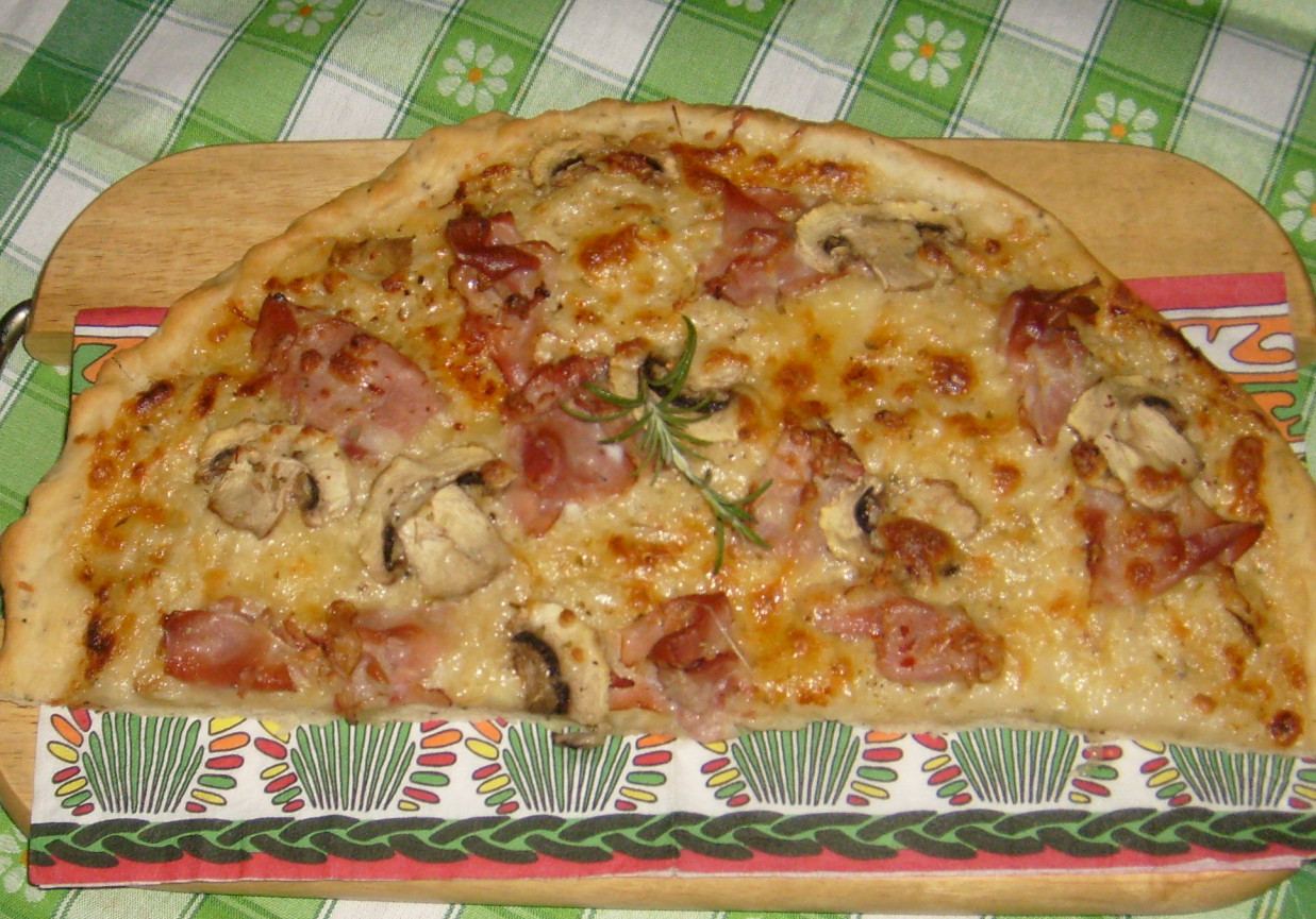 PIZZA CARBONARA foto