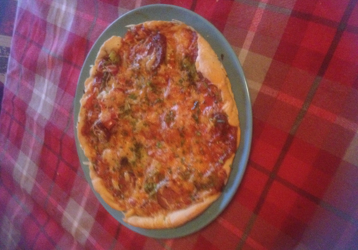 Pizza chłopska foto